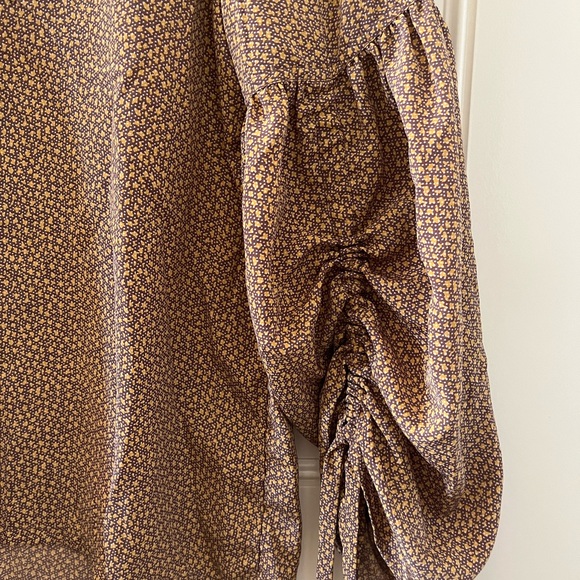 LOFT BLOUSE - Picture 2 of 3